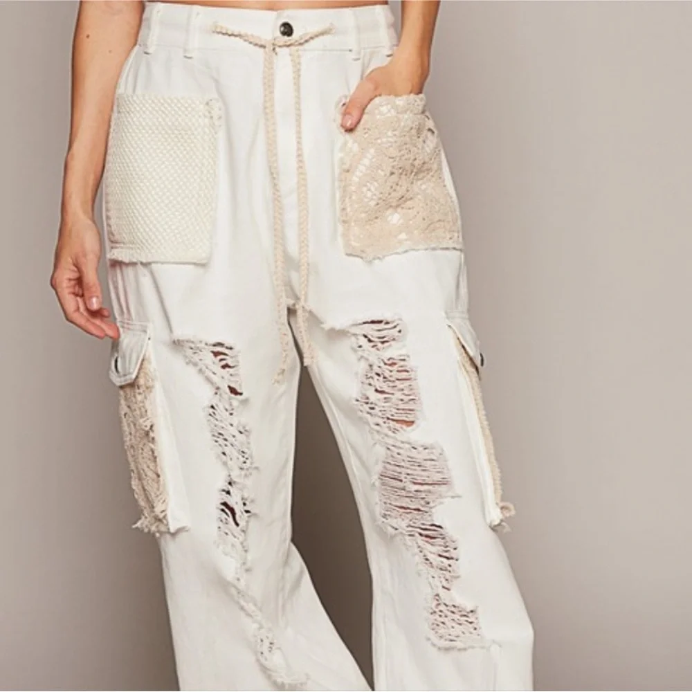 POL Women's Off-White Lace Joggers - Picture 4 of 9